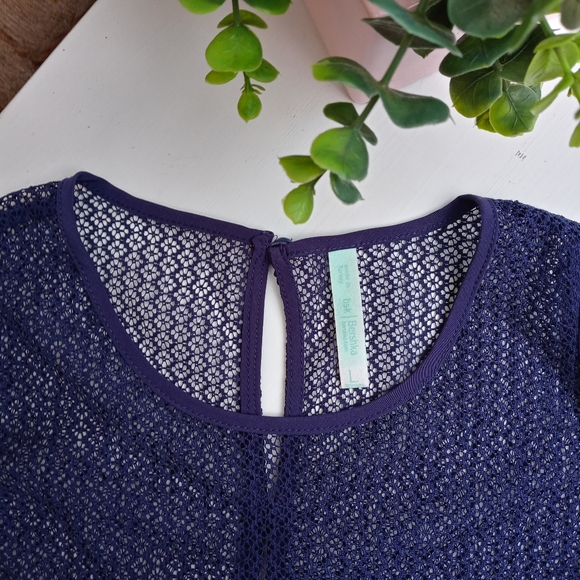 BSK Bershka Sleeveless Crop Blouse Size Large - Picture 9 of 9